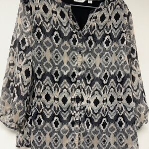 Liz Claiborne Black and Gray Patterned Blouse